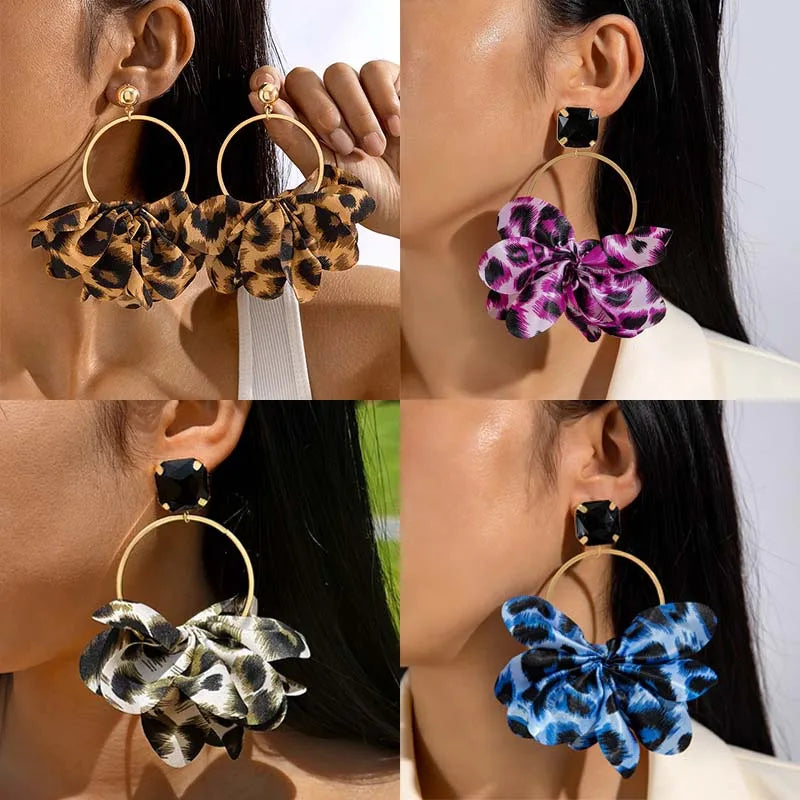 Chic Leopard Drop Earrings
